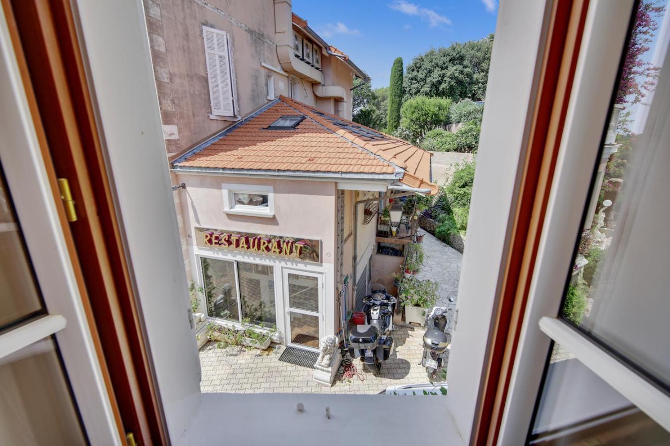 Le Chateau De Mei Lese La Croix-Valmer Habitación foto